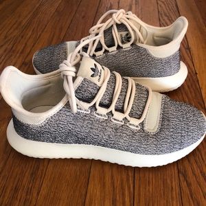 Women’s Adidas Sneakers Size 8